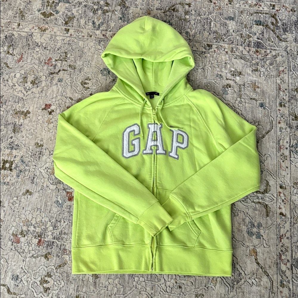 GAP Full Zip Hoodie 🍋‍🟩 (sold as is)